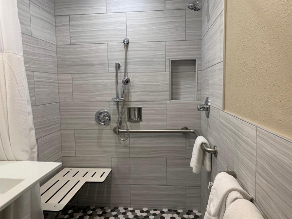 Black Jack Inn image 21